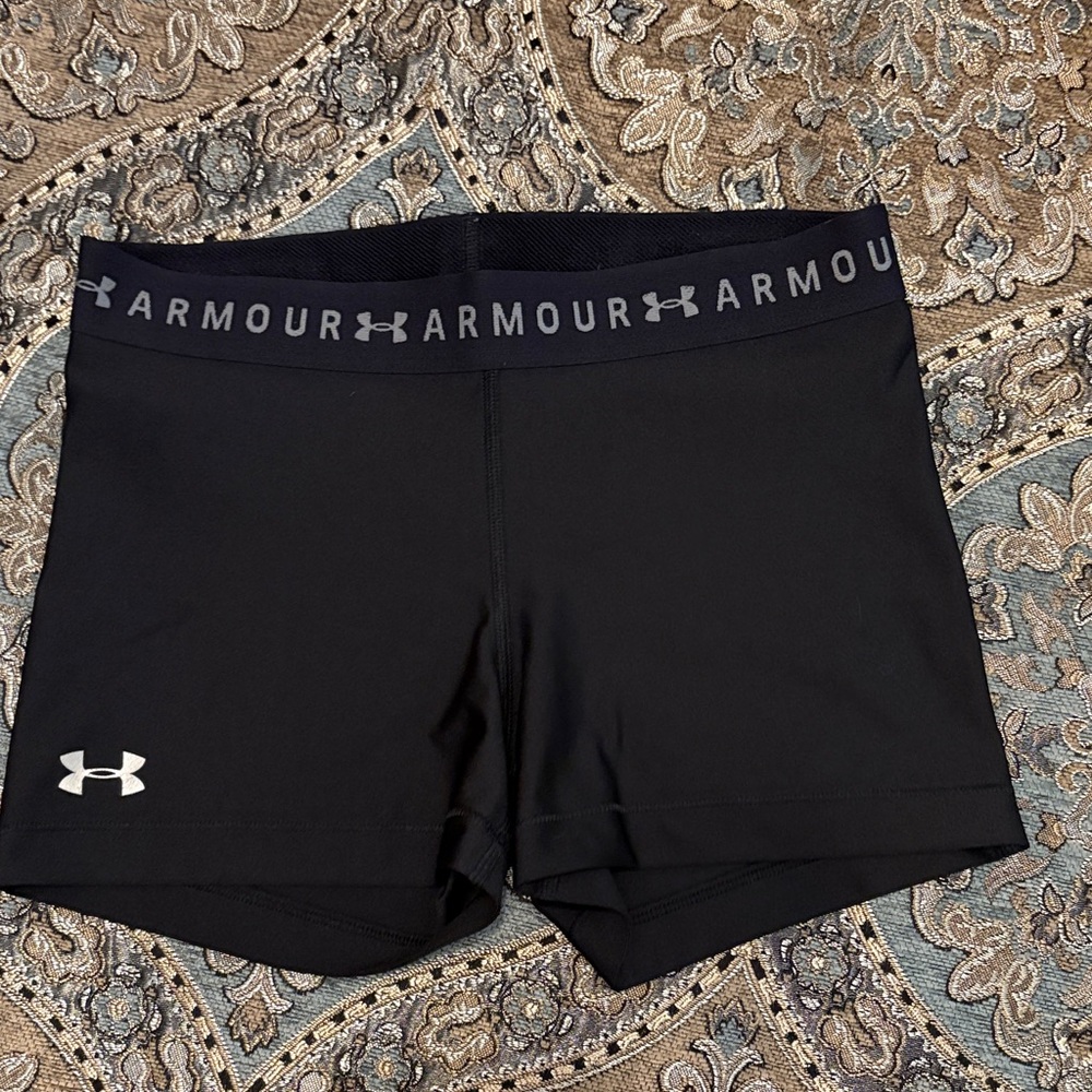 Under Armour Black Women’s Compression Bike Shorts